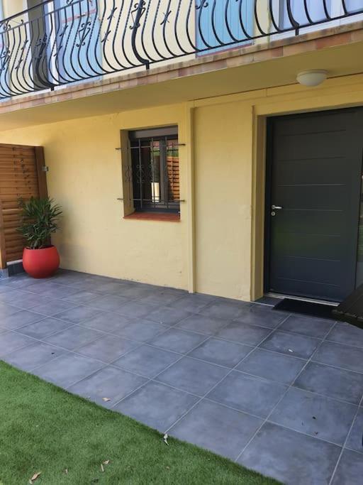 Superbe Appartement Avec Jacuzzi Et Exterieur Perpignan Exterior photo